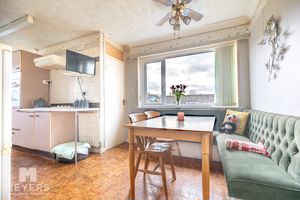 Kitchen/Diner- click for photo gallery